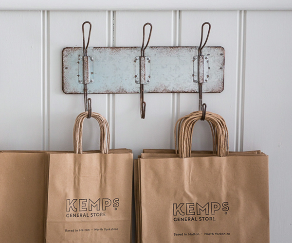 Kemps General Store: Bags